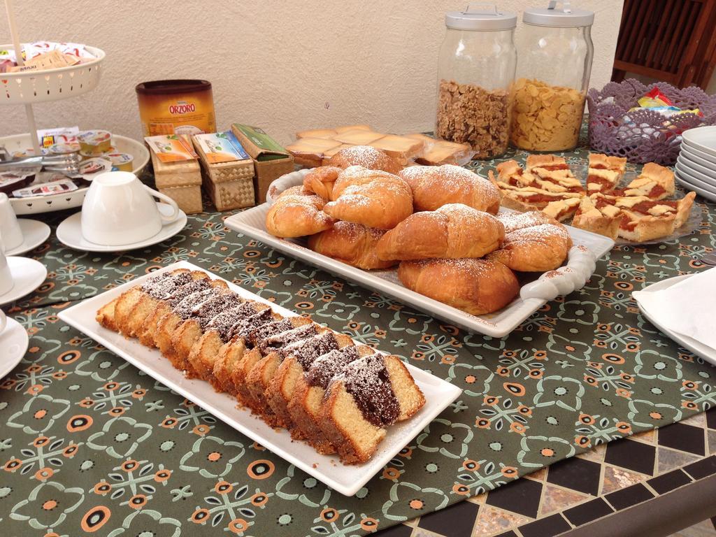 לינה וארוחת בוקר ויאסטה Casale Degli Angeli מראה חיצוני תמונה